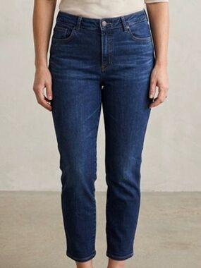 NWT Chico's Define Me Slim Leg Ankle Jeans - Size: 8R
